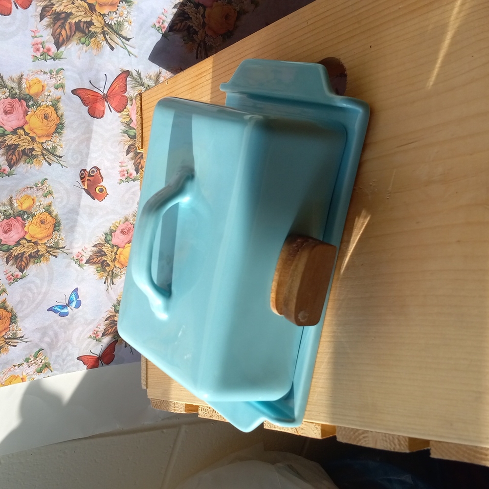 Dowan Butter Dish with Lid